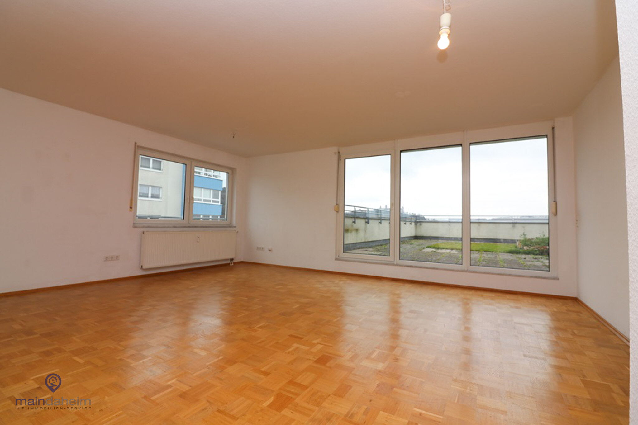 Penthouse zur Miete 1.550 € 2 Zimmer 123 m²<br/>Wohnfläche 9.<br/>Geschoss ab sofort<br/>Verfügbarkeit Sanderau Würzburg 97072