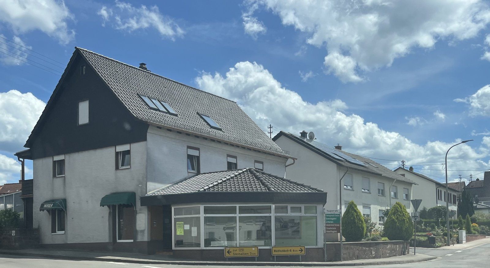 Mehrfamilienhaus zum Kauf provisionsfrei 10 Zimmer 300 m²<br/>Wohnfläche 700 m²<br/>Grundstück ab sofort<br/>Verfügbarkeit Hauptstr. 45 Hermersberg 66919