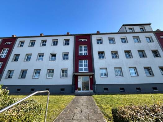 Wohnung zum Kauf provisionsfrei 99.500 € 3 Zimmer 66,5 m² Geschoss 2/3 frei ab sofort Parchim Parchim 19370