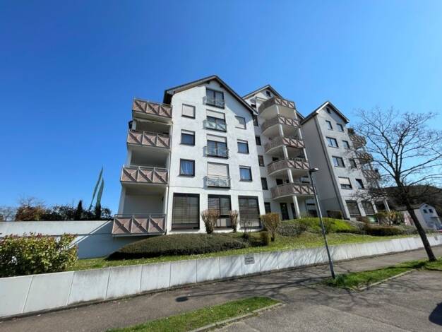 Wohnung zur Miete 750 € 2 Zimmer 73,8 m² Müllheim 79379
