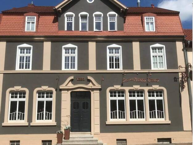 Wohnung zum Kauf 129.000 € 2 Zimmer 75 m² frei ab sofort Reimsbacher Straße 79 Reimsbach Beckingen 66701
