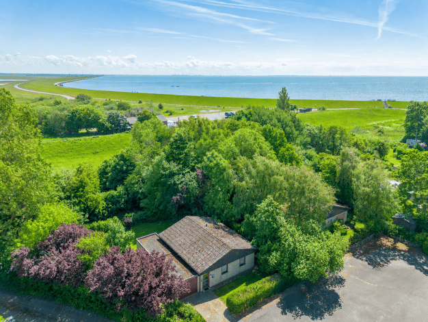 Bungalow zum Kauf 205.000 € 3 Zimmer 56 m² 683 m² Grundstück Warwerort 25761