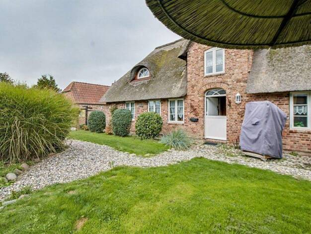 Einfamilienhaus zum Kauf 439.000 € 4 Zimmer 158 m² 1.392 m² Grundstück Galmsbüll 25899