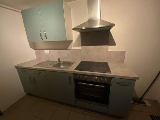 Studio zur Miete 410 € 1 Zimmer 26 m² UG Hagenau Baiersdorf 91083