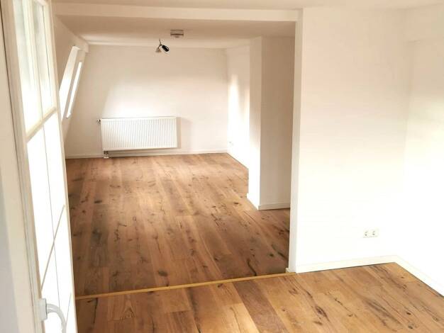 Maisonette zum Kauf 306.000 € 2,5 Zimmer 69 m² 3. Geschoss Lauffen am Neckar 74348