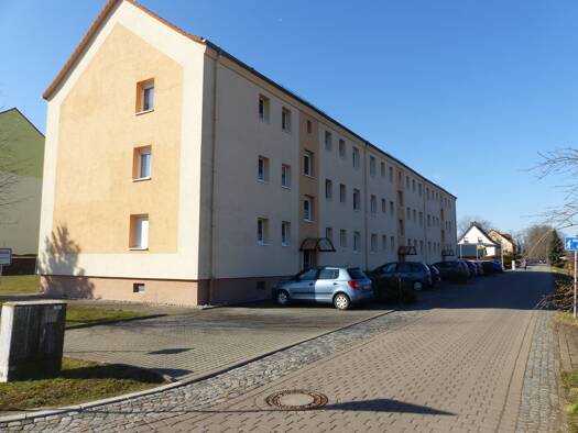 Wohnung zum Kauf 33.000 € 3 Zimmer 58 m² 1. Geschoss Calbitz Wermsdorf 04779
