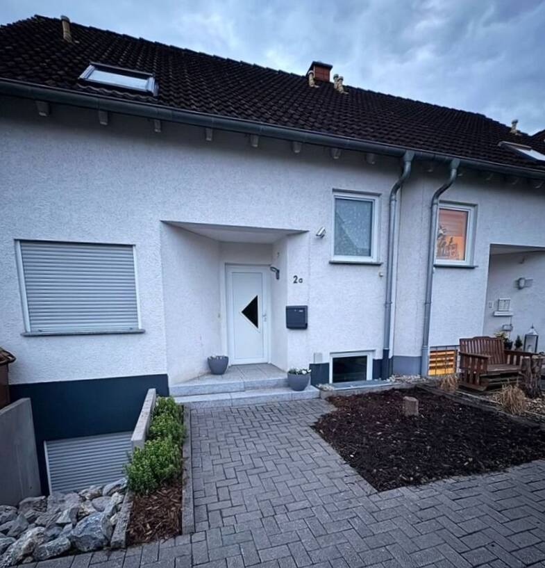 Doppelhaushälfte zum Kauf 449.000 € 5 Zimmer 140 m² 348 m² Grundstück frei ab sofort Münchholzhausen Wetzlar 35581
