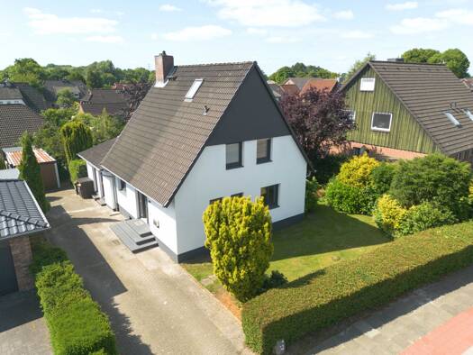Haus zum Kauf 469.000 € 5 Zimmer 96 m² 681 m² Grundstück Elmshorn 25335