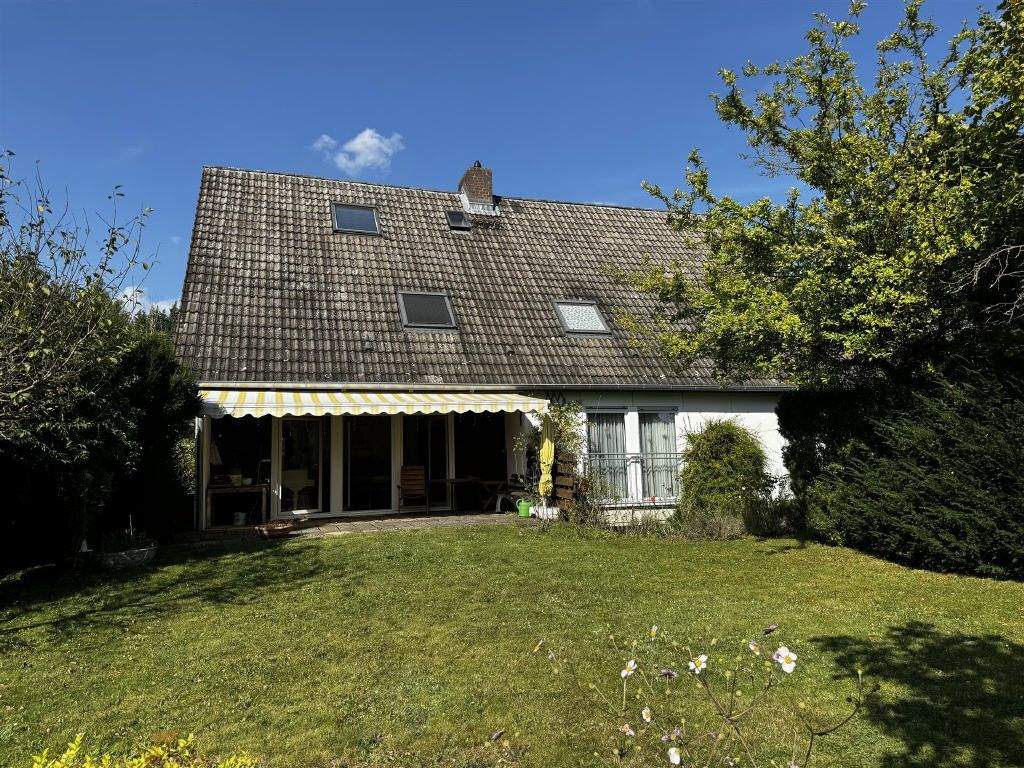 Immobilie in Kassel - Großzügiges Ein- bis Zweifamilienhaus in gefragter Lage von Kassel-Kirchditmold - Bild 0