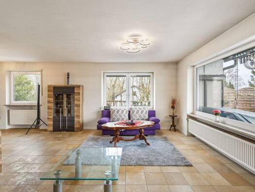 Einfamilienhaus zum Kauf 505.000 € 8 Zimmer 166 m² 1.746 m² Grundstück Hohenschambach Hemau 93155