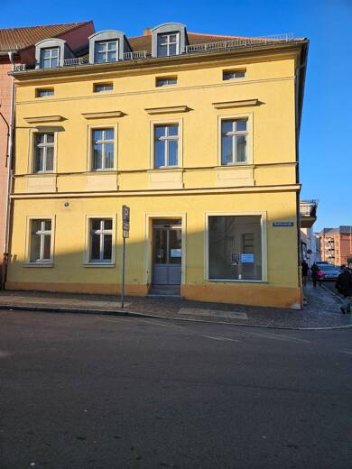 Laden zur Miete 1.596 € 9 Zimmer 256,4 m² Verkaufsfläche teilbar von 61,2 m² bis 256,4 m² Torgau Torgau 04860