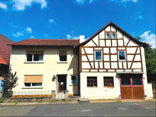 Einfamilienhaus zum Kauf 98.000 € 3 Zimmer 75 m² 370 m² Grundstück Hellingen Königsberg in Bayern 97486