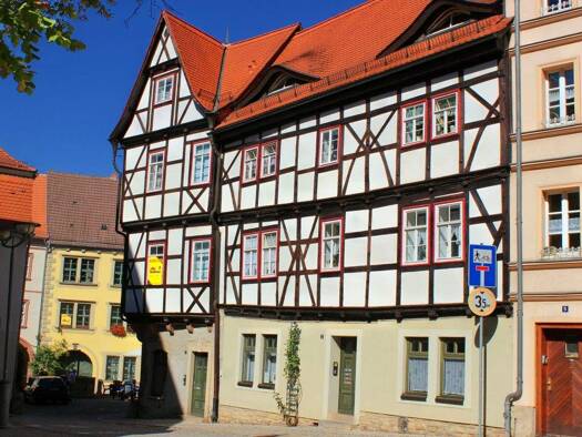 Wohnung zur Miete 265 € 1 Zimmer 35,2 m² 2. Geschoss Schlossgasse 1 Sangerhausen 06526