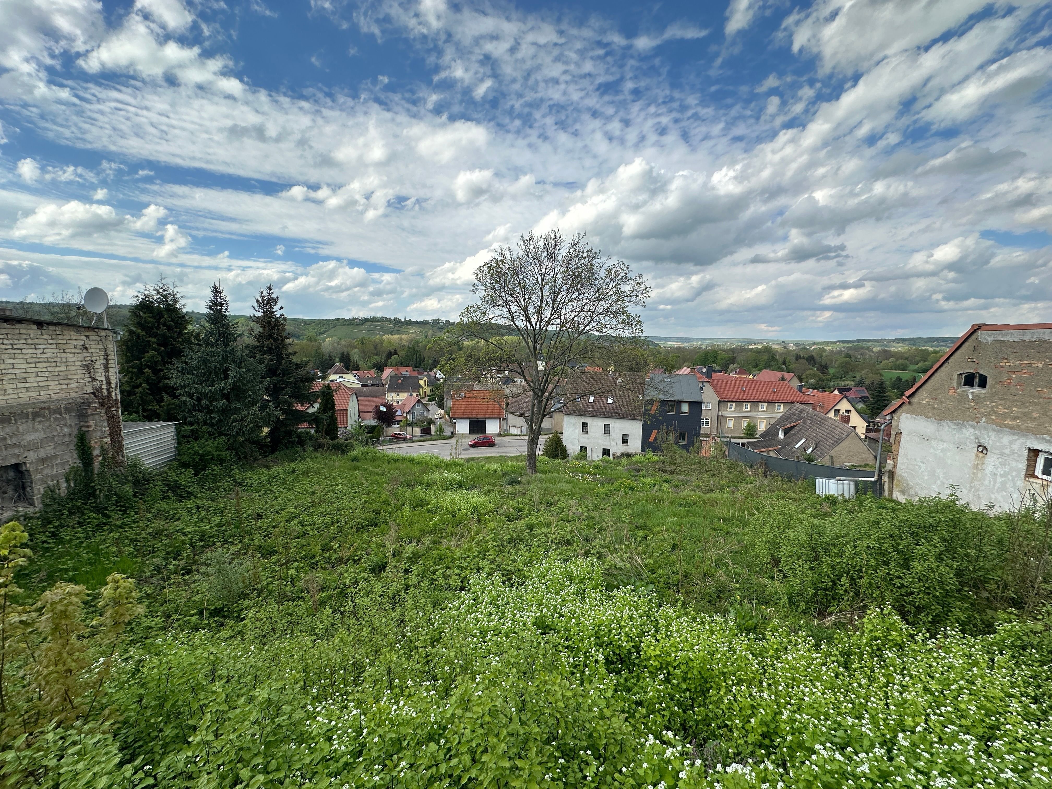 Grundstück zum Kauf 49.950 € 906 m²<br/>Grundstück vorhanden<br/>Baugenehmigung Lindenberg 13 Naumburg Naumburg (Saale) 06618