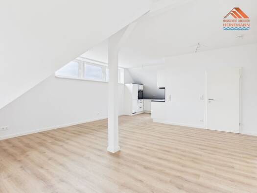 Wohnung zur Miete 950 € 2 Zimmer 76,4 m² Cuxhaven Cuxhaven 27474