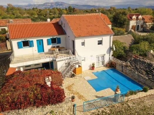 Haus zum Kauf 378.000 € 10 Zimmer 178 m² Skradin