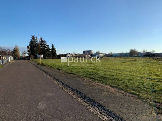 Land-/Forstwirtschaft zum Kauf 150.000 € 10.443 m² Grundstück Markranstädt Markranstädt / Altranstädt 04420