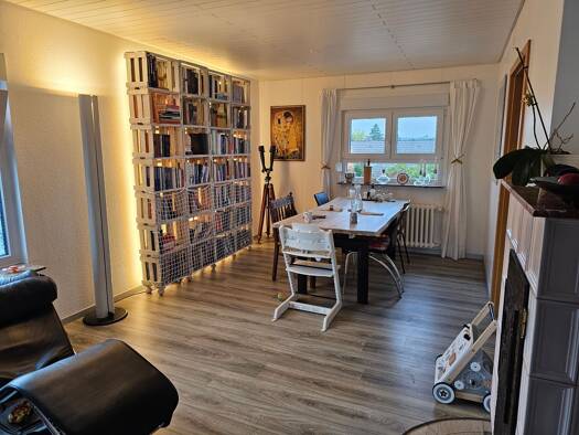 Wohnung zur Miete 1.200 € 3,5 Zimmer 100 m² Geschoss 2/3 frei ab 01.01.2026 Dettenhausen 72135