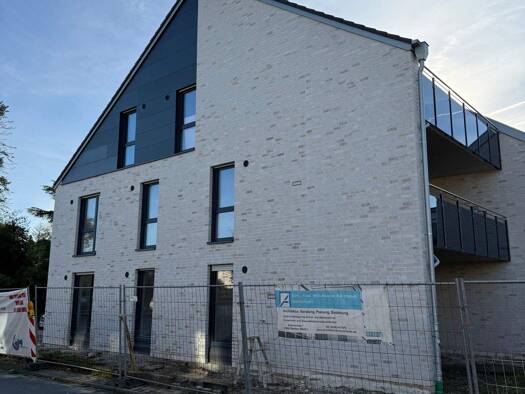 Wohnung zur Miete 1.215 € 3 Zimmer 101,3 m² frei ab 01.05.2026 Harsewinkel 33428