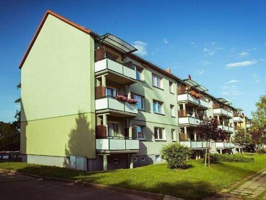 Wohnung zur Miete 363 € 3 Zimmer 60,7 m² 1. Geschoss frei ab sofort Paul-Lürmann-Straße 36 Greußen 99718