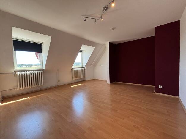 WG-Zimmer zur Miete auf Zeit 330 € 20 m² 4. Geschoss frei ab sofort Nordstadt Pforzheim 75177