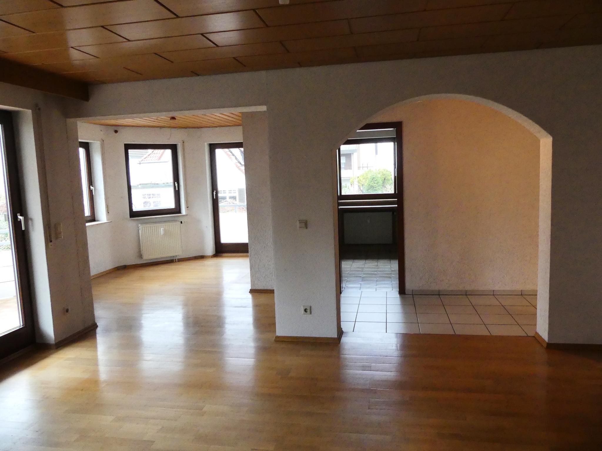 Wohnung zum Kauf provisionsfrei 314.000 € 3,5 Zimmer 92,7 m²<br/>Wohnfläche EG<br/>Geschoss ab sofort<br/>Verfügbarkeit Geislingen Geislingen an der Steige 73312