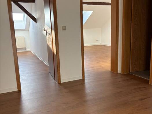 Wohnung zur Miete 397 € 2 Zimmer 58 m² Geschoss 3/5 frei ab sofort Pforten Gera 07546