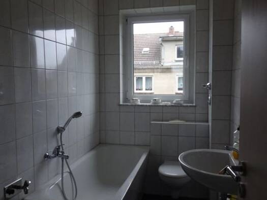 Wohnung zur Miete 350 € 3 Zimmer 59 m² Geschoss 1/2 frei ab sofort Teichstraße 3 Fernlüttkevitz Putgarten 18556