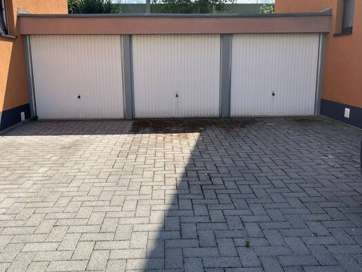 Garage/Stellplatz zur Miete provisionsfrei 180 € In der Konde 36 Rath/Heumar Köln 51107