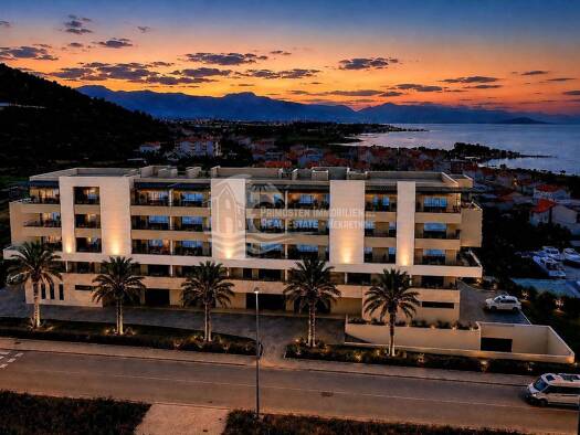 Wohnung zum Kauf 265.025 € 2 Zimmer 54 m² Geschoss 2/4 Trogir Trogir 21220