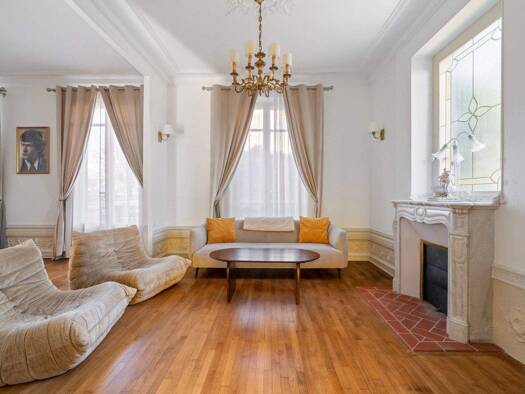 Schloss zum Kauf 2.280.000 € 10 Zimmer 360 m² 1.000 m² Grundstück Adamville Saint-Maur-des-Fossés 94100