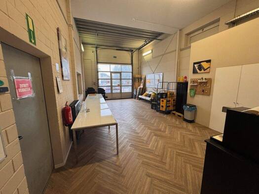 Logistikzentrum zur Miete 28.000 € 955 m² Lagerfläche Friedrichshain Berlin 10245