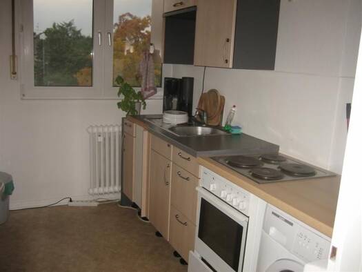 Wohnung zur Miete 460 € 3,5 Zimmer 78,5 m² Geschoss 2/4 frei ab sofort Krausstr. 21 Ruhrort Duisburg 47119