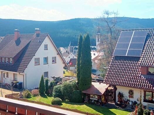 Wohnung zur Miete 1.240 € 4 Zimmer 122 m² Geschoss EG/3 frei ab 01.07.2026 Neustadt Titisee-Neustadt 79822