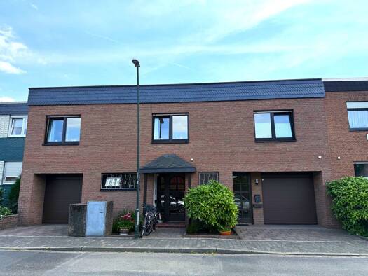 Einfamilienhaus zum Kauf 699.000 € 7 Zimmer 209 m² 427 m² Grundstück An der Wilkesfurth 13 Hassels Stadtbezirk 9 40599