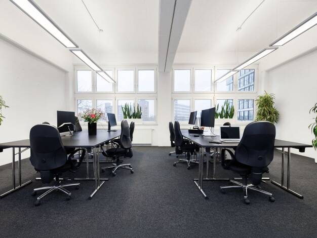 Bürofläche zur Miete provisionsfrei 2.800 € 77 m² Bürofläche Speditionstraße Hafen Düsseldorf 40221