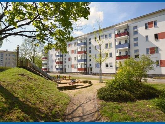 Wohnung zur Miete 340 € 3 Zimmer 58,5 m² 3. Geschoss Glauchauer Straße 6 e Weida Riesa 01587