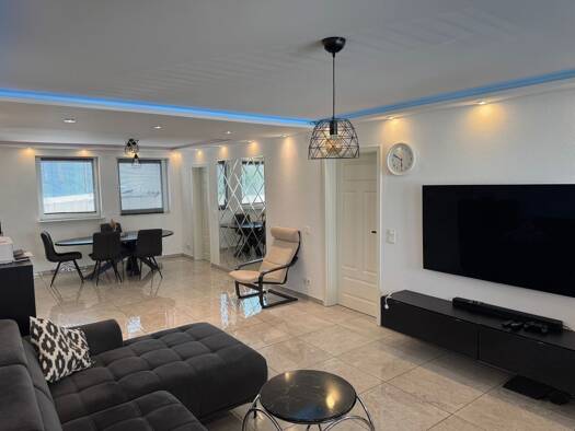 Wohnung zur Miete 1.150 € 3 Zimmer 73 m² Geschoss 1/3 frei ab sofort Reutlingen 72760