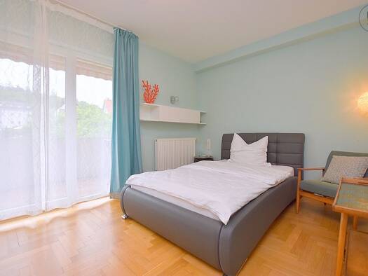 WG-Zimmer zur Miete Wohnen auf Zeit 650 € 13 m² 2. Geschoss frei ab sofort Böblingen 71032