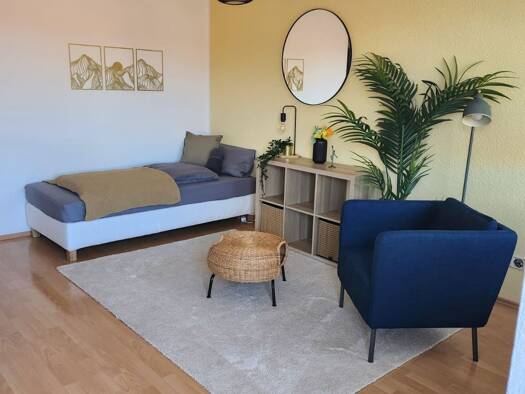 Wohnung zur Miete 1.952 € 2 Zimmer frei ab sofort Eisenach Eisenach 99817