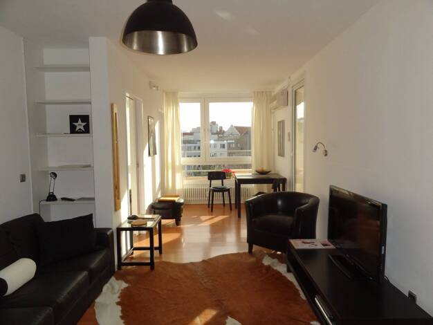 WG-Zimmer zur Miete auf Zeit 1.650 € 48 m² 5. Geschoss frei ab 28.10.2026 Budapester Straße 7 Tiergarten Berlin 10787