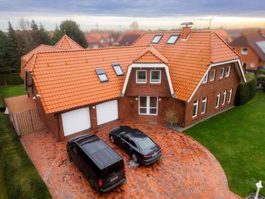 Einfamilienhaus zum Kauf 599.000 € 13 Zimmer 315,3 m² 1.357 m² Grundstück Westerholt 26556