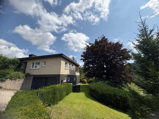 Haus zum Kauf 529.000 € 6 Zimmer 240 m² 1.048 m² Grundstück frei ab sofort Auf der Hardt 12 Bad Ems 56130