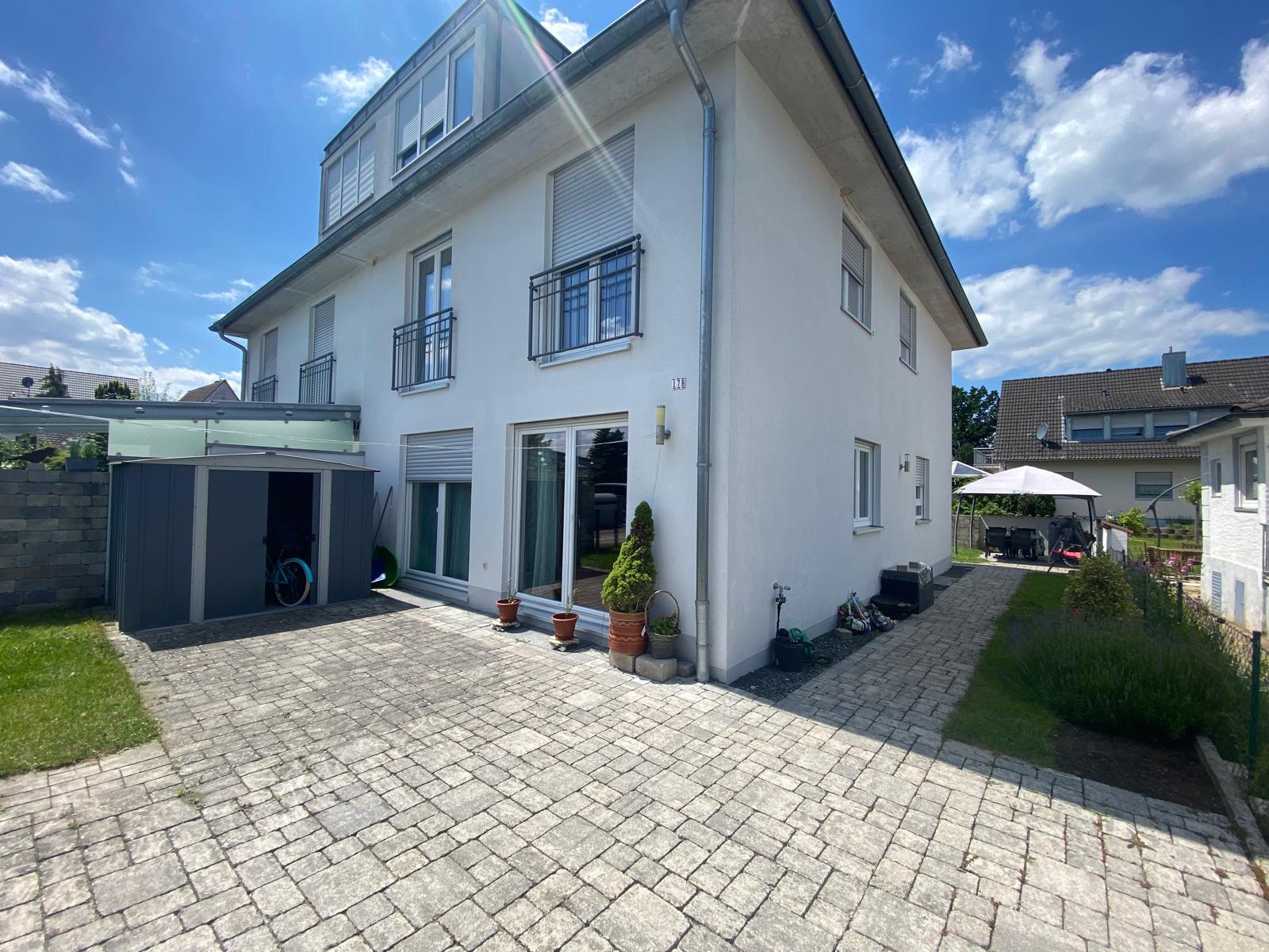 Doppelhaushälfte zur Miete 1.980 € 5,5 Zimmer 160 m²<br/>Wohnfläche 250 m²<br/>Grundstück Baiersdorf Baiersdorf 91083