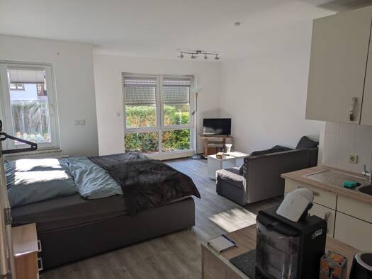 Terrassenwohnung zum Kauf 70.000 € 1,5 Zimmer 54 m² 3 Geschosse Meuschau Merseburg (Saale) 06217