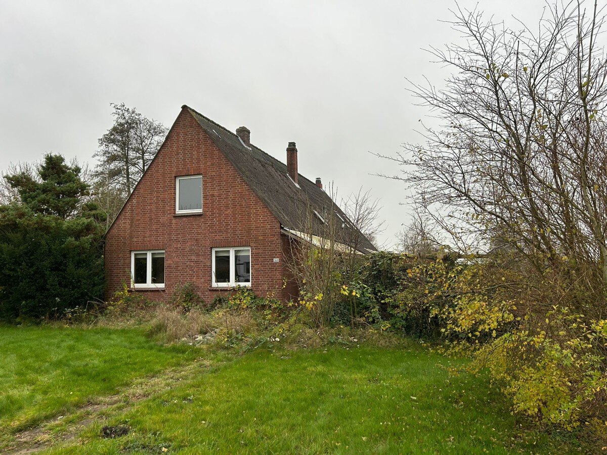 Mehrfamilienhaus zum Kauf 328.500 € 9 Zimmer 217 m²<br/>Wohnfläche 11.655 m²<br/>Grundstück Nordholz Wurster Nordseeküste 27639