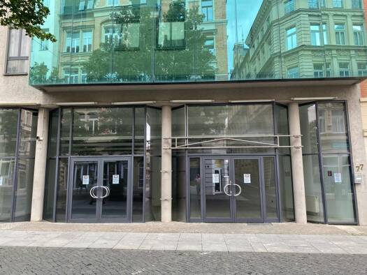 Laden zur Miete 4.750 € 324,1 m² Verkaufsfläche Leipziger Straße 77 Innenstadt Halle (Saale) 06108