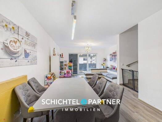 Reihenmittelhaus zum Kauf 399.900 € 7 Zimmer 155 m² 144 m² Grundstück Oslebshausen Bremen 28239