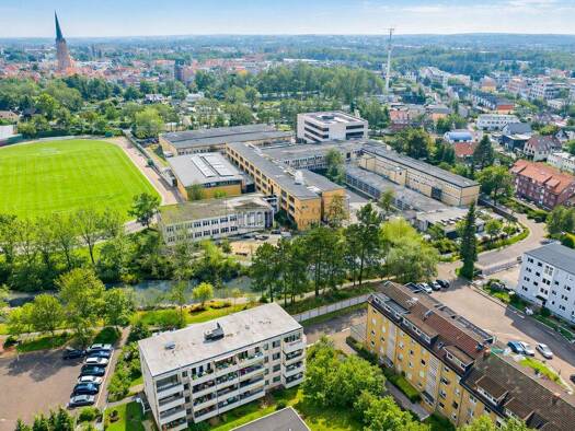 Wohnung zum Kauf 170.000 € 2,5 Zimmer 66,7 m² 3. Geschoss Buxtehude 21614