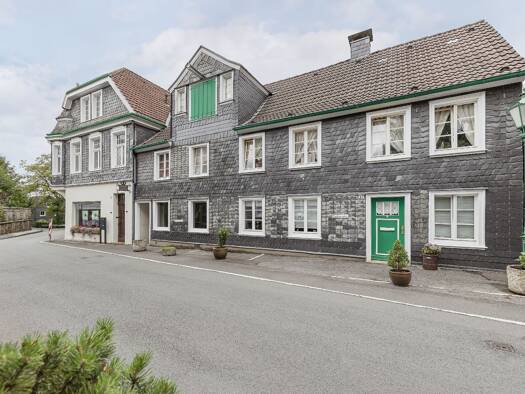 Mehrfamilienhaus zum Kauf als Kapitalanlage geeignet 298.000 € 387,6 m² 554 m² Grundstück Beyenburg Wuppertal 42399